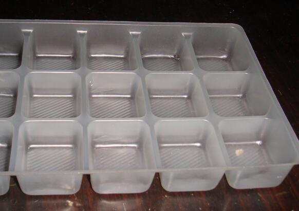 如何正确鉴别合格塑料餐盒 如何正确鉴别合格塑料餐盒